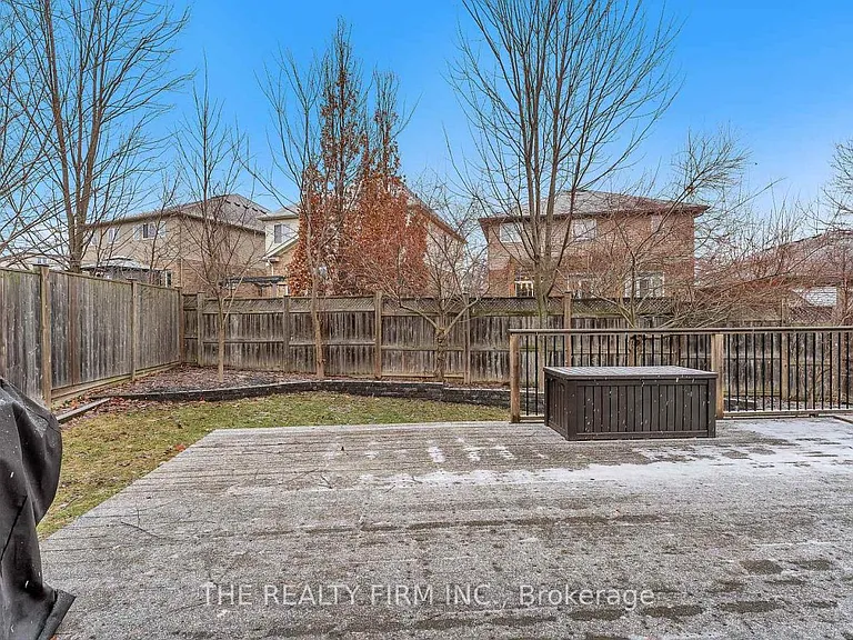 1773 Beaverbrook Ave — Photo 31