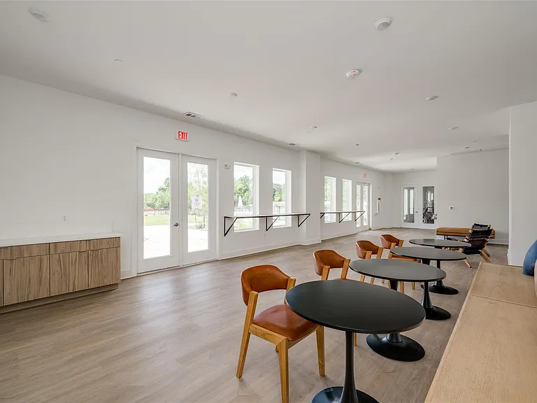 4802 S Congress Ave #121 — Photo 30