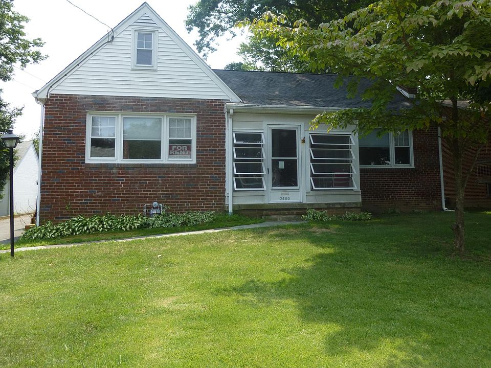 1st image of 2600 Orchard Ave