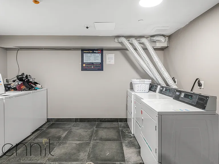 853 Lexington Ave #2A — Photo 25