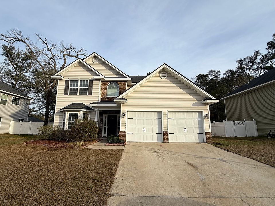 1st image of 1305 Hill View Cir