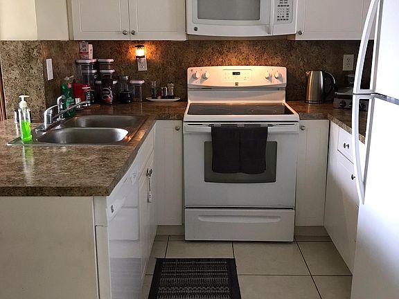 5th image of 1505 San Remo Cir #1505