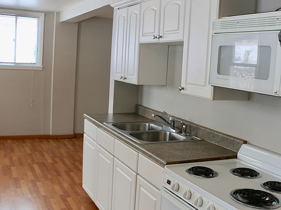 Kitchen/Living Space