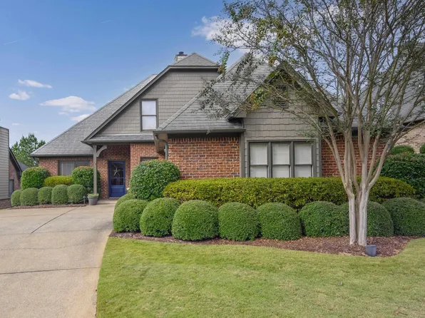 3037 Chelsea Park Rdg, Chelsea, AL 35043