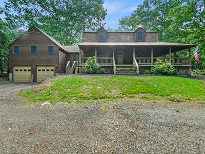 162 Center Depot Rd, Charlton, MA, 01507