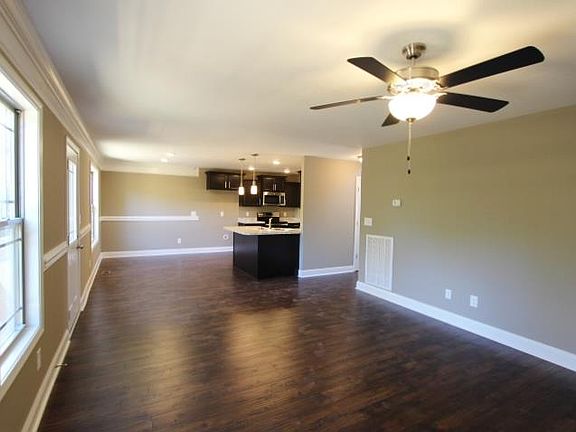 2nd image of 110 Magnolia Pl Lot 110