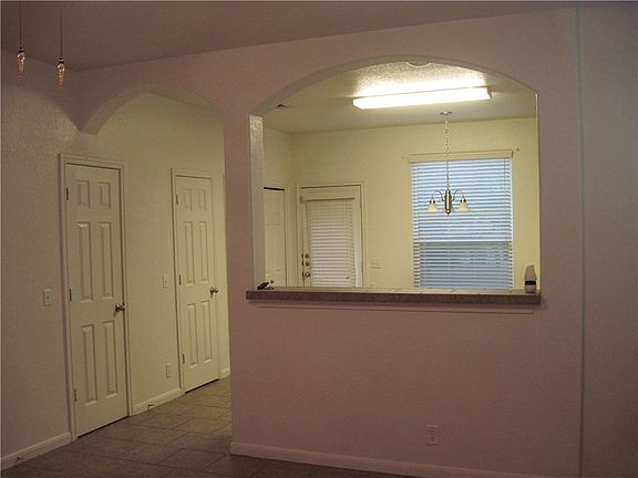 4th image of 2514 Allred Dr APT A
