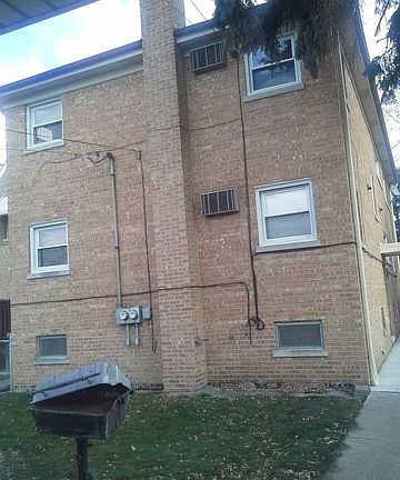 2nd image of 3836 Highland Ave