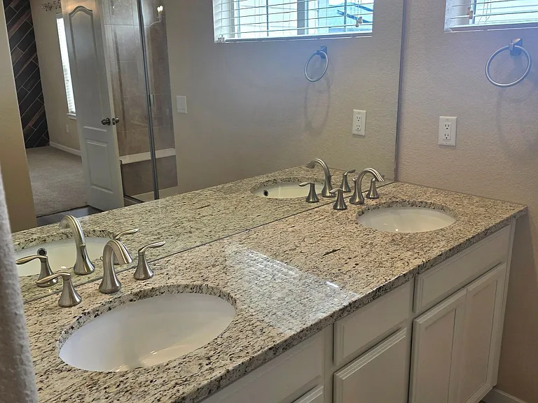 9825 Geneva Creek Ln — Photo 11