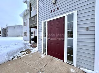 589 W Randall St APT 102, Coopersville, MI 49404