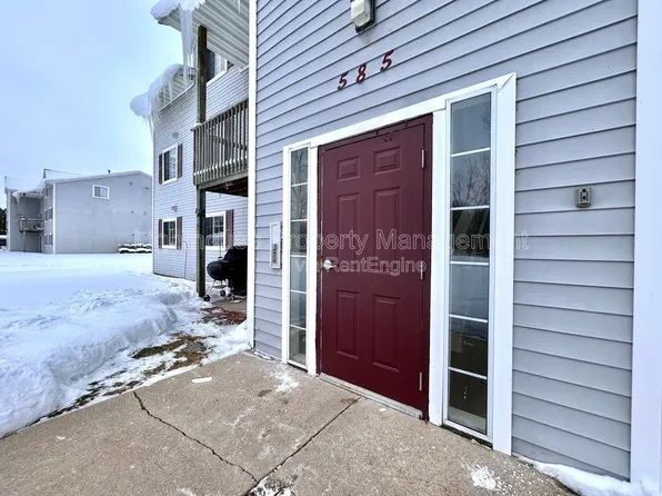 589 W Randall St APT 102, Coopersville, MI 49404