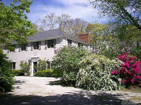 3rd image of 181 Bay Ave E