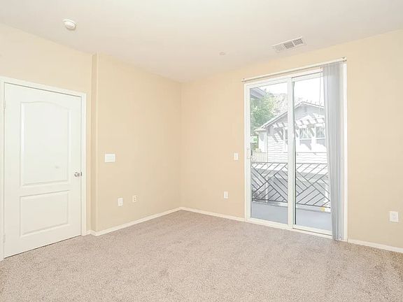 5th image of 16731 Nicklaus Dr #0