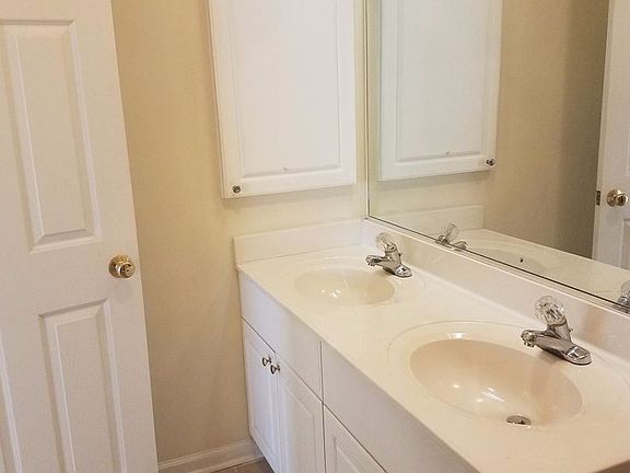 4th image of 9734 Leyland Dr Unit 10