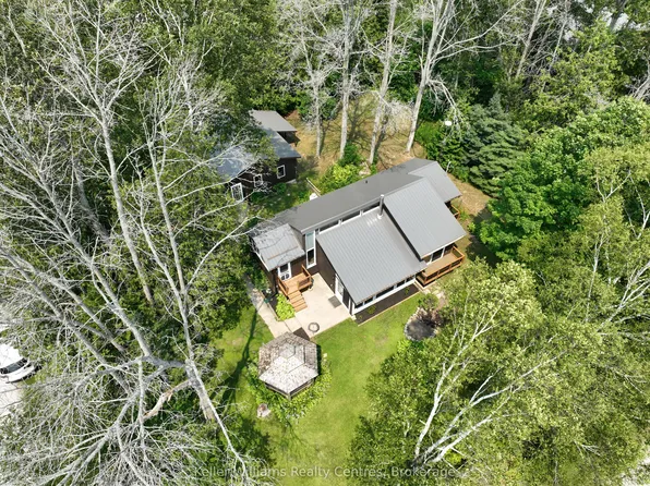 3 Cardinal Ave, South Bruce Peninsula, ON N0H 2T0