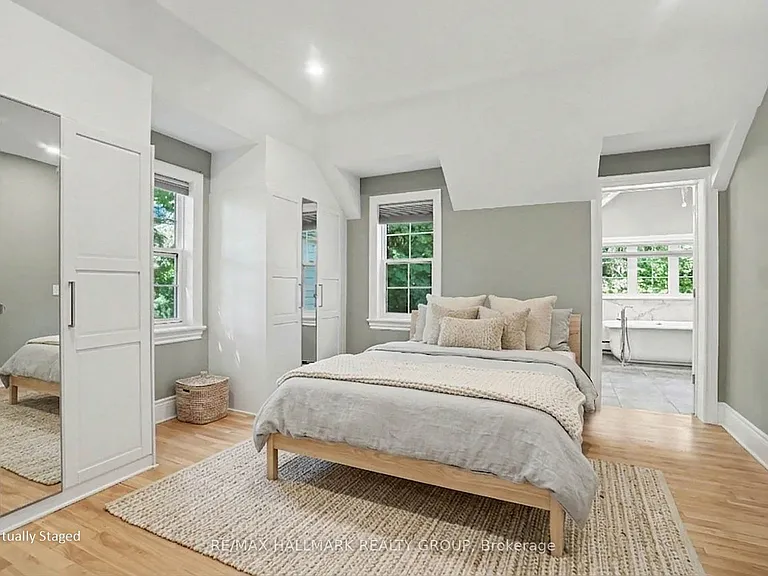 171 Minto Pl — Photo 12