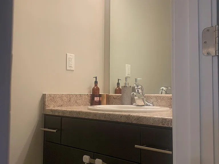593 W Life Dr — Photo 8