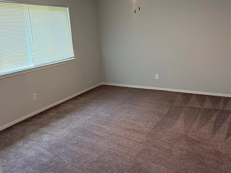 15722 Echo Canyon Dr — Photo 20