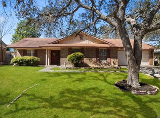 5815 Echoway, San Antonio, TX 78247