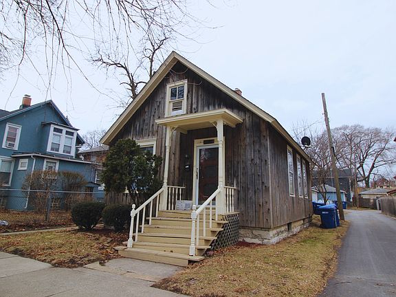 2nd image of 12814 Greenwood Ave