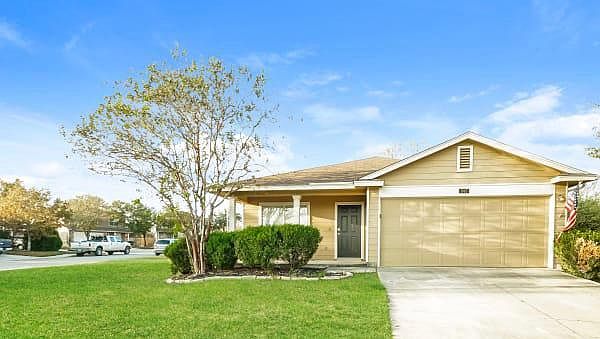 1st image of 1059 Daffodil Way