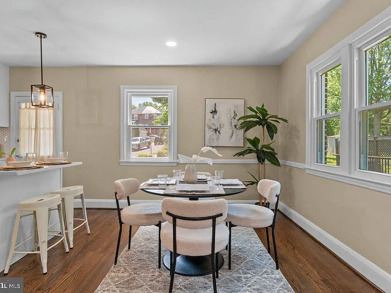 3027 Lavender Ave — Photo 9