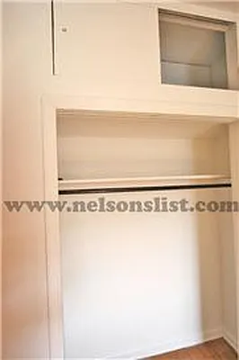 Rented by R New York | media 32