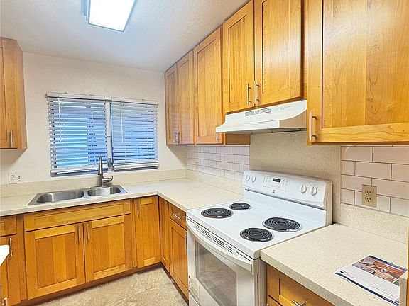 2nd image of 96-216 Waiawa Rd APT 75