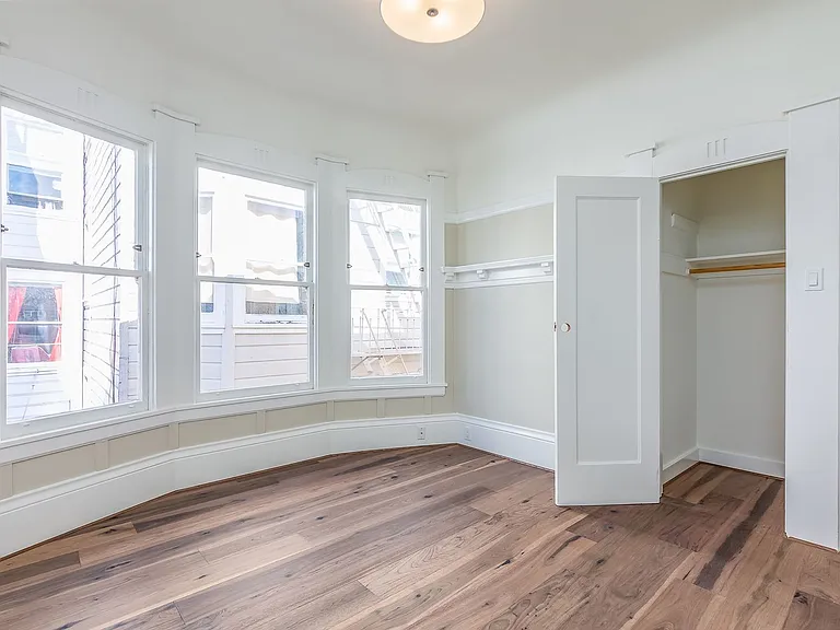 112-118 Shotwell St #1016R — Photo 2