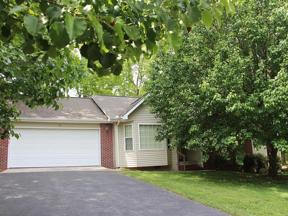 1st image of 57 Tulip Dr