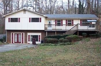 2nd image of 5490 Blackhawk Dr