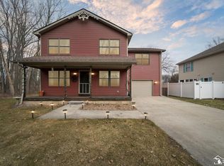 26096 Airline St, Taylor, MI