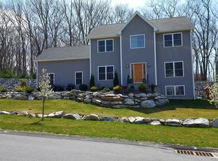 9 Ridgeland Rd, Smithfield, RI 02917