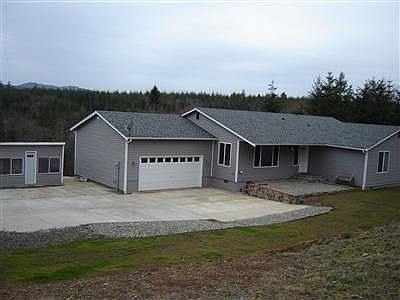 Lovely home on 5 acres, dead end road