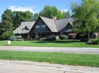 1315 Stagecoach Rd, Grand Island, NE 68801