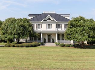 6113 Crescent Knoll Dr, Raleigh, NC 27614