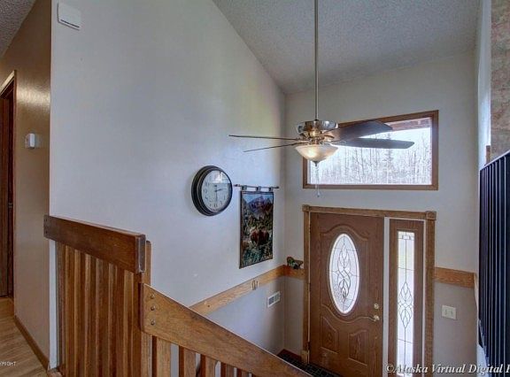 3rd image of 1115 N Iroquois Dr