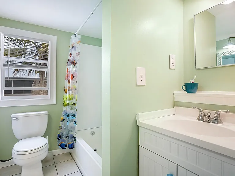 1680 SW 84th Ave — Photo 6