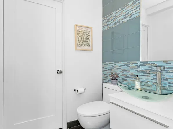 501 East 79th Street 5A image 12 of 12
