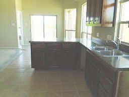 3rd image of 1409 Deer Hollow Dr