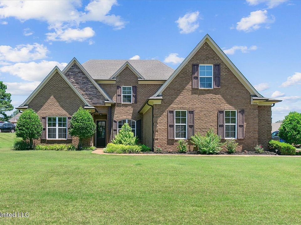 1st image of 3902 Kenton Dr