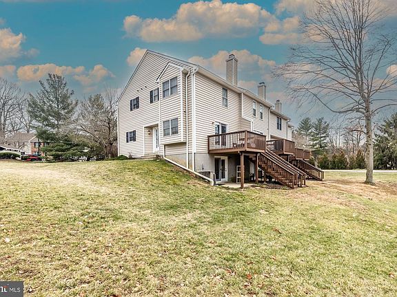 3rd image of 3501 Bridlewood Dr #3501