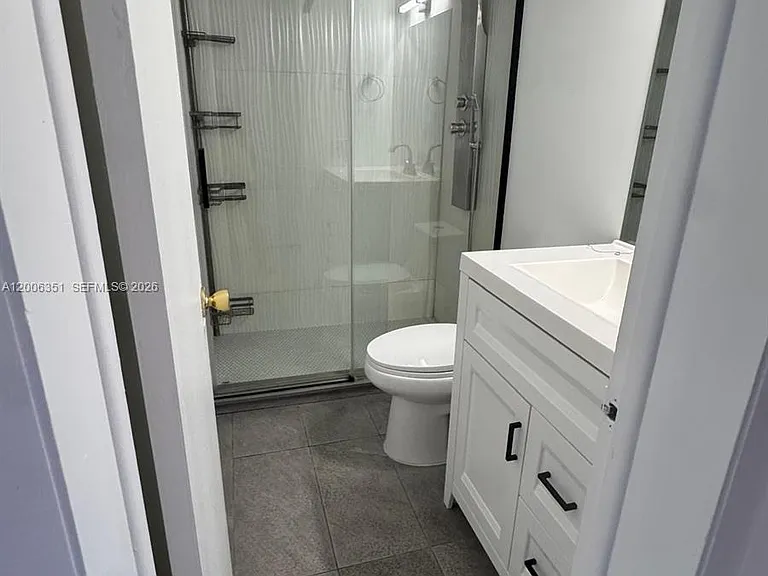 200 NE 12th Ave #7E — Photo 15