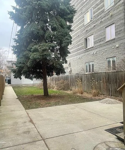 1922 N Kedzie Ave #G — Photo 23