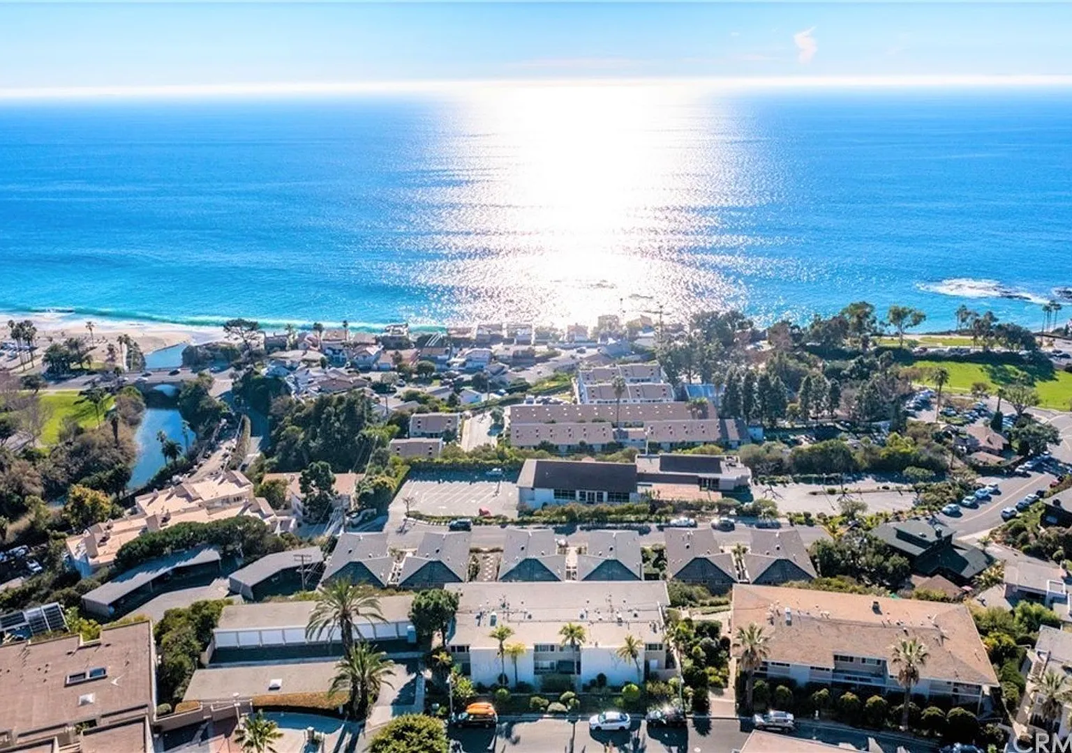 Ocean View Single Level Laguna Beach Condo! — Photo 3