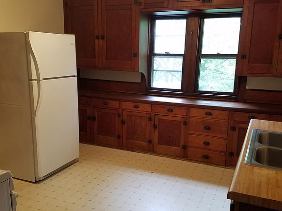 5th image of 1504 Fairview Ave #2