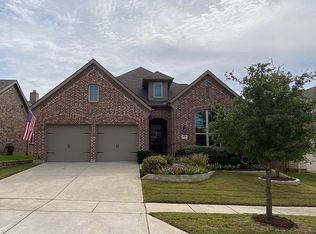 9216 Kaitlyn Ct, Lantana, TX 76226