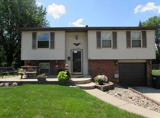 421 Dangerfield Dr, Beech Grove, IN 46107