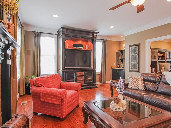 5th image of 12715 Golden Fox Ln