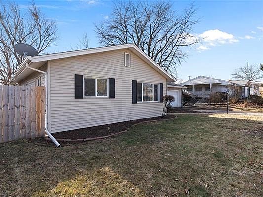 4th image of 1833 W Kimberly Rd